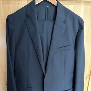 NWT Ludlow Slim-fit Unstructured Suit (Jacket and Trousers) in Italian Wool 42R